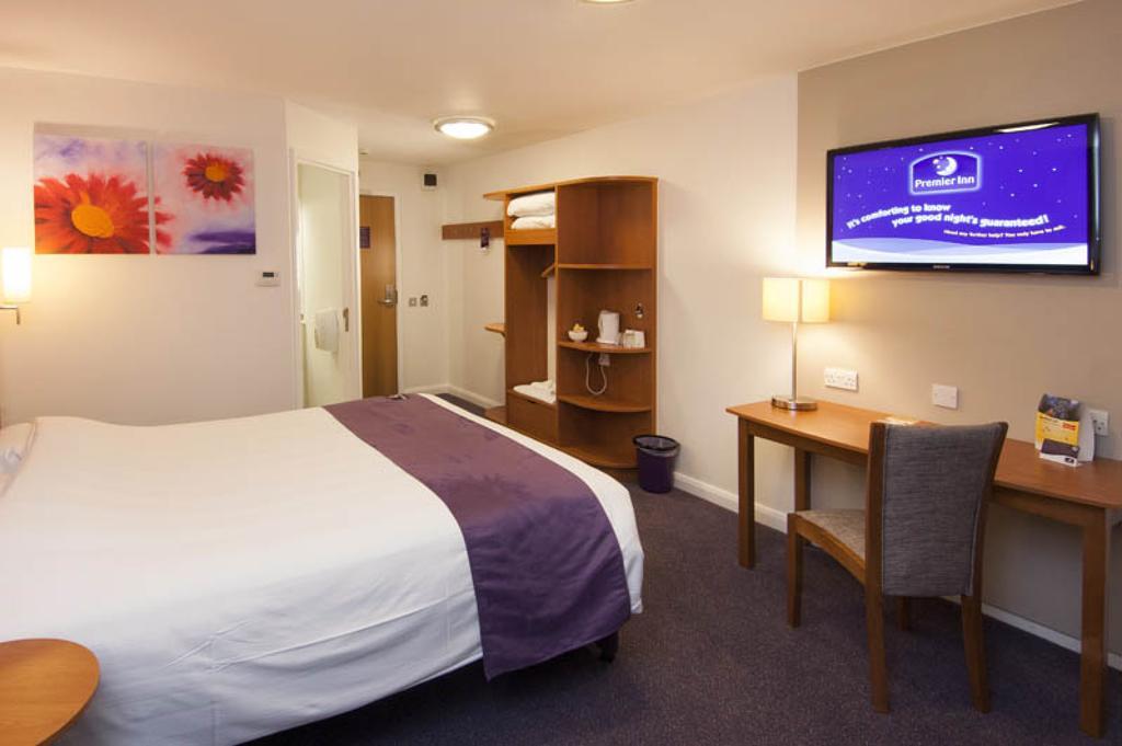 Premier Inn Newcastle Airport South Woolsington Екстериор снимка