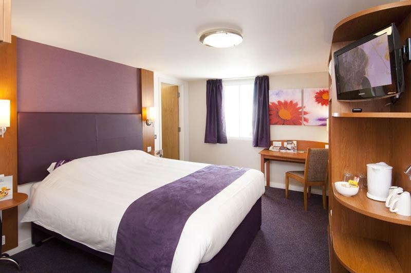 Premier Inn Newcastle Airport South Woolsington Екстериор снимка